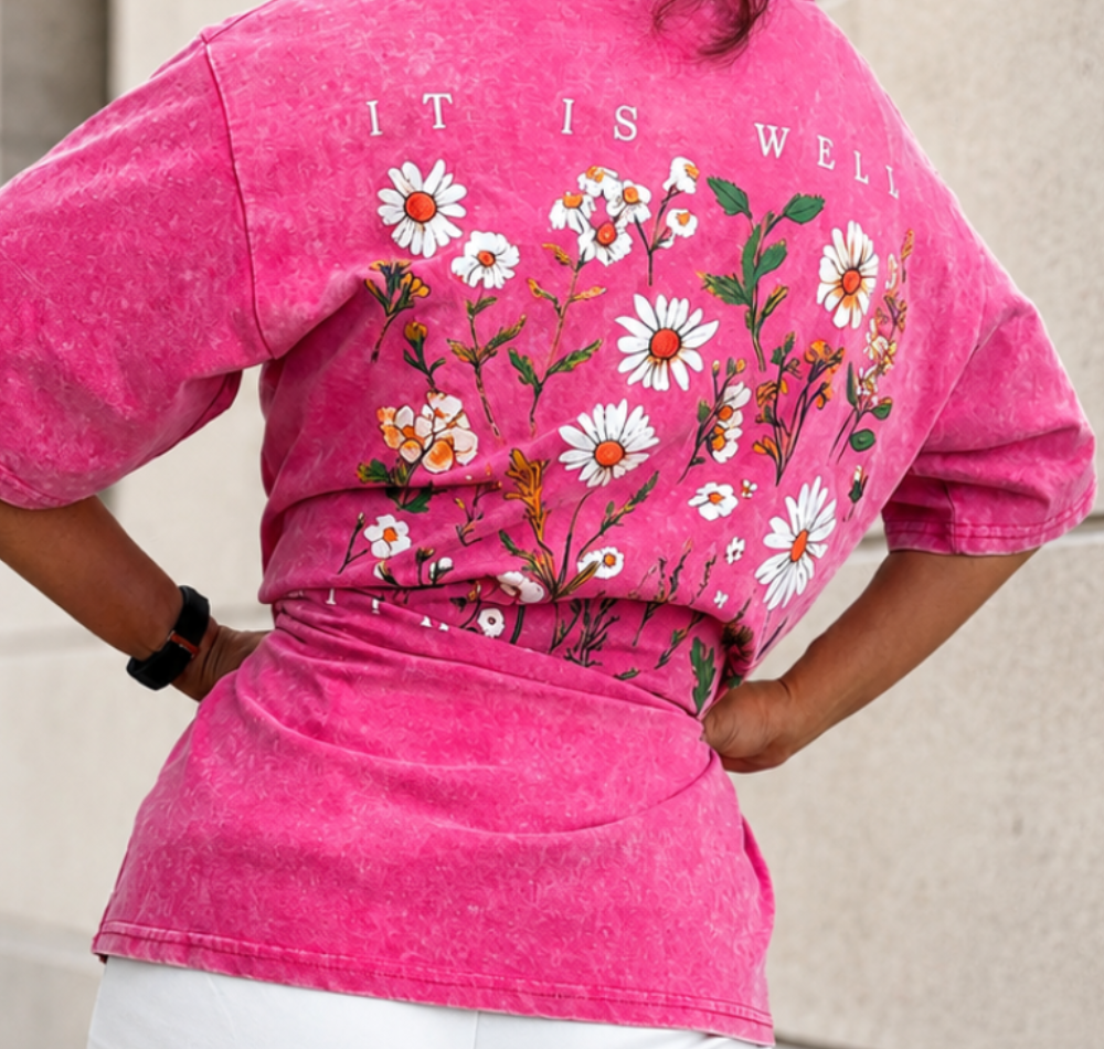 Camiseta Flores It Is Well