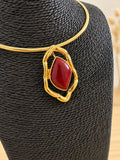 Collar Aura Burdeos