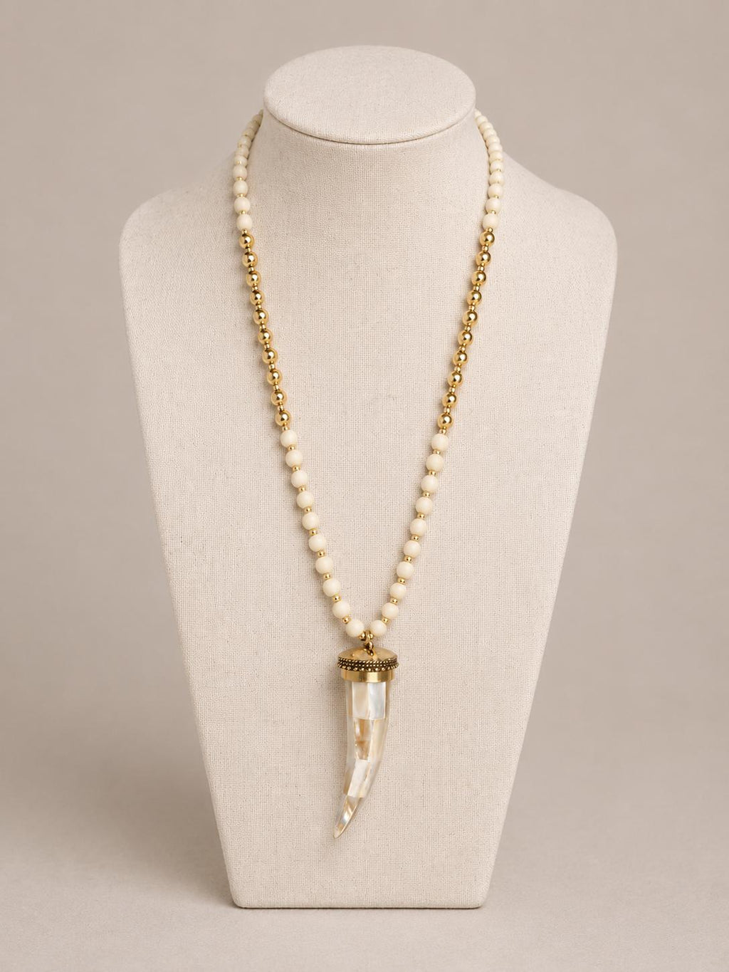 Collar Cuerno